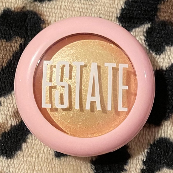 💋5/$25 Estate Cosmetics Dew Me baked highlighter in Lit. - Picture 1 of 5